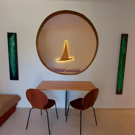 Bamboo Area Portofino Free Parking 3*